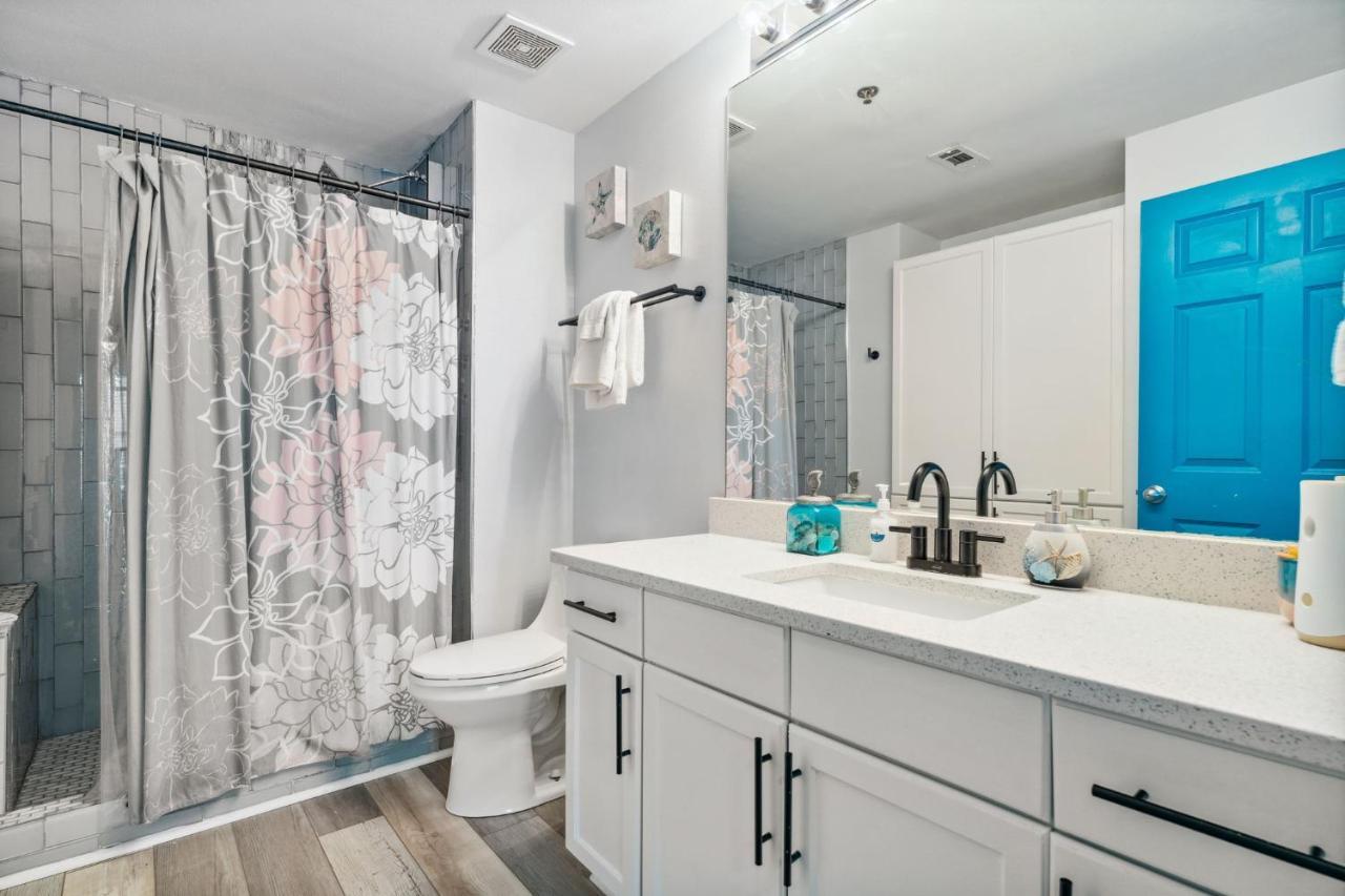 Eternal Waters At Laketown Wharf #1221 By Nautical Properties Vacation Rentals Panama City Beach Eksteriør billede