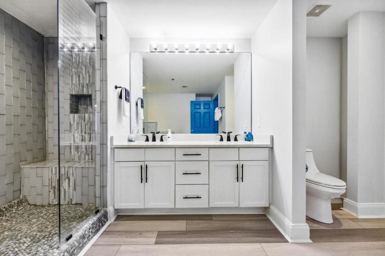 Eternal Waters At Laketown Wharf #1221 By Nautical Properties Vacation Rentals Panama City Beach Eksteriør billede