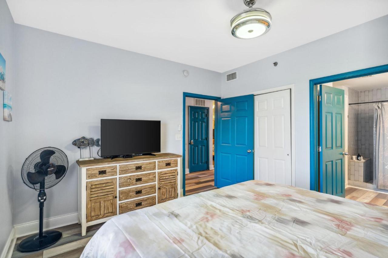 Eternal Waters At Laketown Wharf #1221 By Nautical Properties Vacation Rentals Panama City Beach Eksteriør billede
