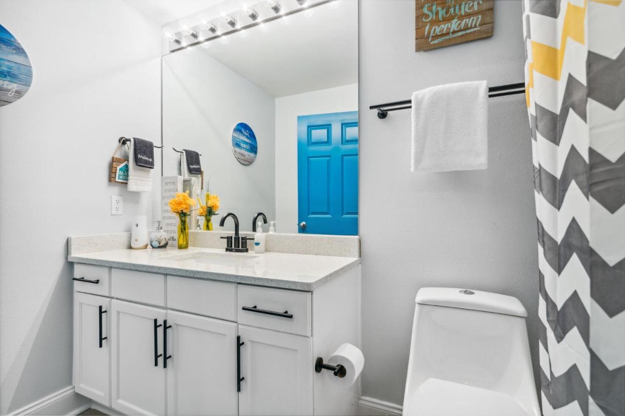 Eternal Waters At Laketown Wharf #1221 By Nautical Properties Vacation Rentals Panama City Beach Eksteriør billede
